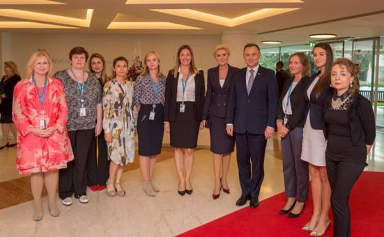 The President and the First Lady of the Republic of Poland meet with WFP Polish staff or staff with Polish heritage before departing Headquarters. A meet&amp;greet with the national staff of the high-level visitor is also included, when possible, at the end of the high-level scenario prepared by Ms Rina Manzo, Protocol and Ceremonial Officer, Protocol and Ceremonial Unit, PGB . Photo Credit: WFP/Giulio dAdamo